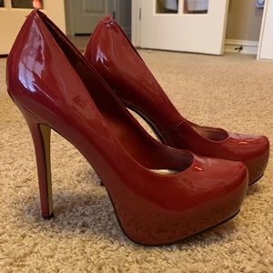 Steve Madden ‘Nala’ Red Pumps